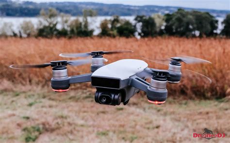 Review: The DJI Spark mini-drone packs a punch - DroneDJ