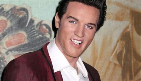 Elvis Presley Is Alive, Conspiracy Theorists Claim After Bearded ‘Look ...