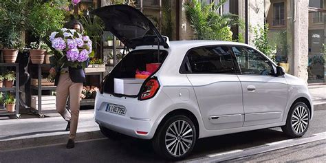 Renault Twingo Electric pictures, official photos