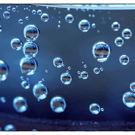 Symbolism of Bubbles in Water: Meaning and Interpretation