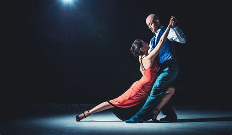 International Tango Day: The most popular dance 💥 | Howlanders