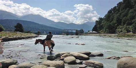 Pahalgam Tour Packages | Only 13,200 Rs 30%Off