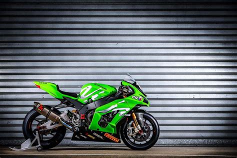 Team Kawasaki SRC Ninja ZX-10R World Race Bike