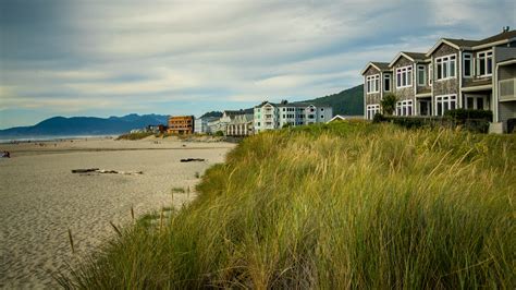 Where to Stay in Rockaway Beach: Best neighborhoods | Expedia