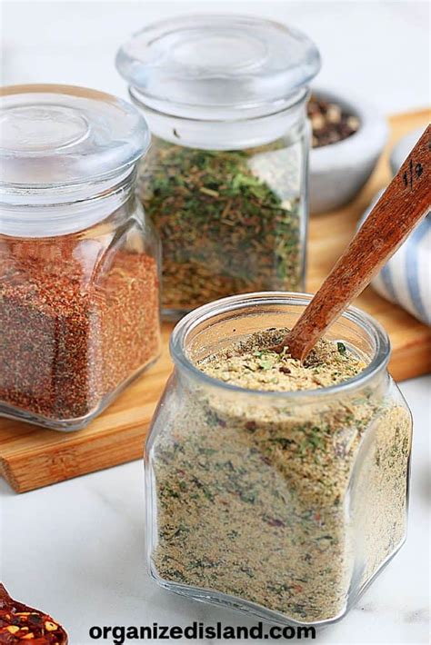 Best Homemade All Purpose Seasoning Blend Recipe - Organized Island