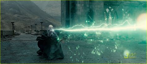 'Harry Potter & the Deathly Hallows - Part 2' Stills!: Photo 2557256 ...