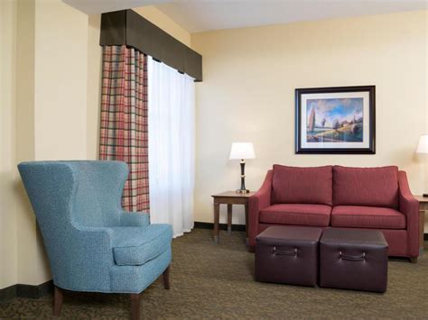 Hampton Inn Indianapolis Downtown Across From Circle Centre in ...