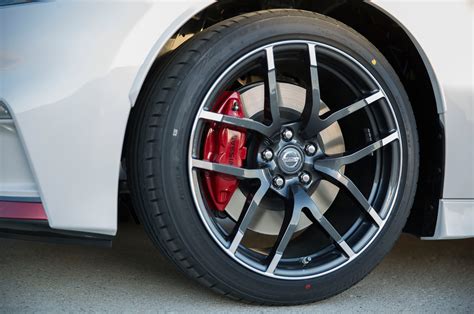 2015-Nissan-370Z-Nismo-wheels - Motor Trend en Español