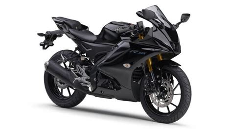 2024 Yamaha R15 V4 launched in Japan with new colours | HT Auto