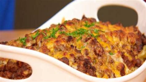 David Venable's Cheesy Cheeseburger Casserole | Recipe - Rachael Ray Show