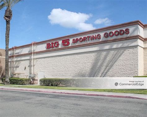 Hanford Mall - 1675 West Lacey Blvd | Retail Building