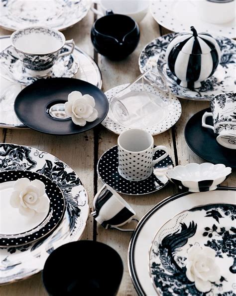 black and white, and cool all over | Black and white dishes, White dinnerware, White dishes