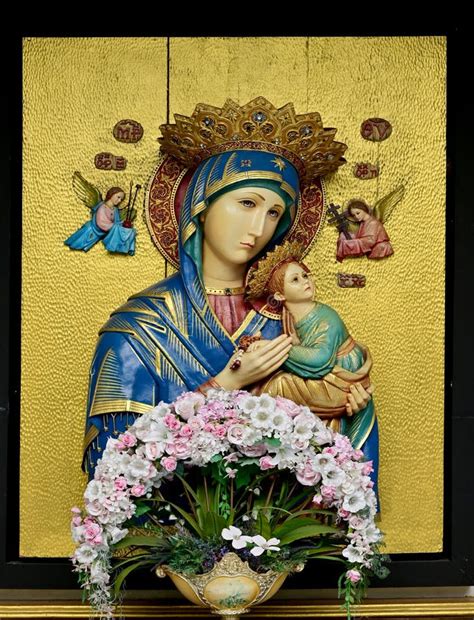 Our Lady of Perpetual Help Statue Virgin Mary with Child Jesus in the ...