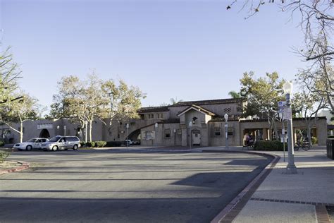 Fullerton Amtrak / Metrolink Station - Fullerton, California