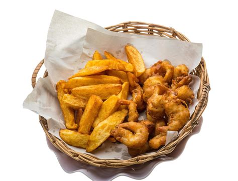 Seafood basket in a basket on white background 12474282 Stock Photo at ...