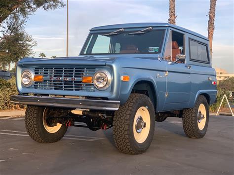 1976 Old School Classic Ford Bronco w350HP 351 Windsor - Custom Classic Ford Bronco Restorations ...