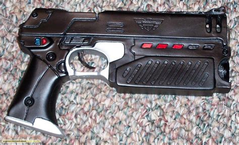 Judge Dredd Lawgiver pistol replica prop weapon