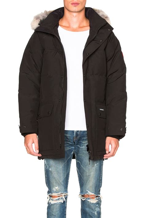 Canada Goose Emory Parka with Coyote Fur in Black | FWRD