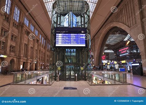 Train station in Leipzig editorial stock image. Image of germany - 122506034