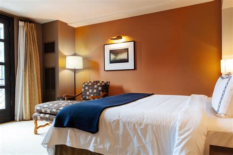 Deluxe Single Rooms | Bellevue Hotel Rooms | Luxury Hotel in Bellevue