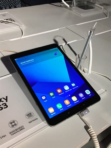 Samsung Launches Galaxy Tab S3 in India at 47990 INR | GizmoManiacs