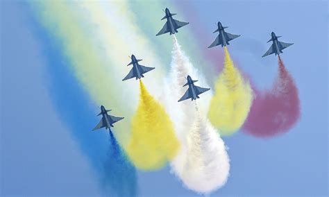 China's J-20 stealth fighters with domestic engines dazzle crowd at ...