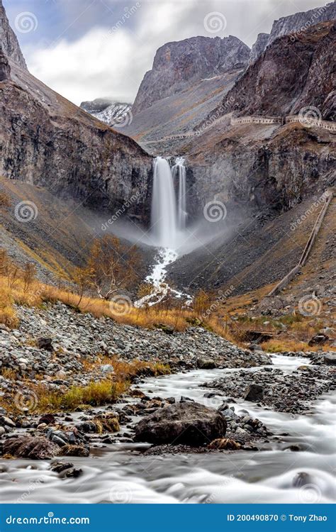 Large Fall from the Changbai Mountain and in Korea As the Paektu Mountain Stock Photo - Image of ...