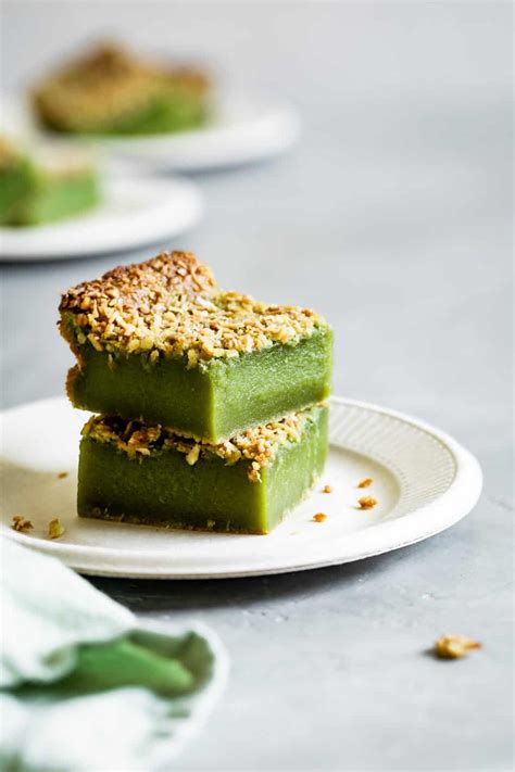 Matcha Mochi Cake - Snixy Kitchen