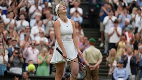 New mom Elina Svitolina leading Ukraine's battle at Wimbledon