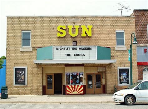 Sun Theater - Grand Ledge, Michigan - 6/6/09 | Lita Sandy | Flickr