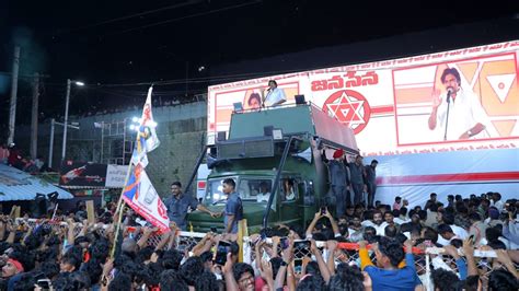 Pawan Kalyan Begins Election Yatra In Varahi Campaign Truck - DriveSpark