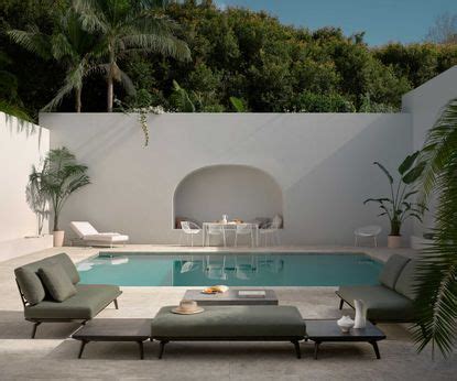 Pool privacy ideas: 10 ways to create a private paradise | Homes & Gardens