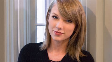 Latest Tswift Interview with Vogue : TaylorSwift