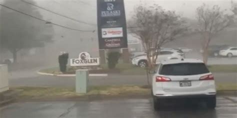 Video captures moment Arkansas tornado 'almost took my life,' woman says | Fox News