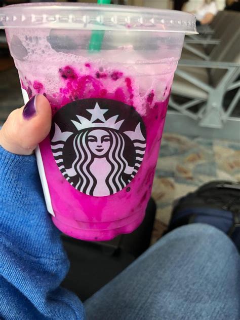 Review: Starbucks Dragon Drink