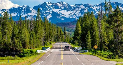 10 National Park Drives That Are The Most Scenic In The U.S.