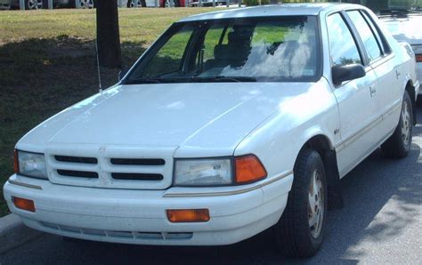 1995 Dodge Spirit Base - Sedan 2.5L auto