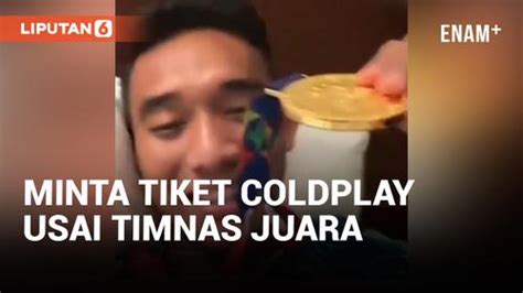 VIDEO: Timnas U-22 Juara SEA Games 2023, Rizky Ridho Minta Tiket Konser Coldplay ke Jokowi ...