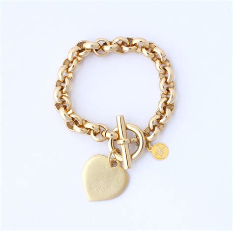 Gold heart bracelet Heart charm rolo bracelet gold by RONIMO