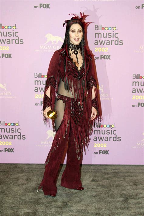 Cher’s Most Outlandish Awards Show Looks Over the Years [PHOTOS ...