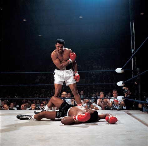 Muhammad Ali dies at 74; boxing great shook up the world in and out of the ring - Los Angeles Times