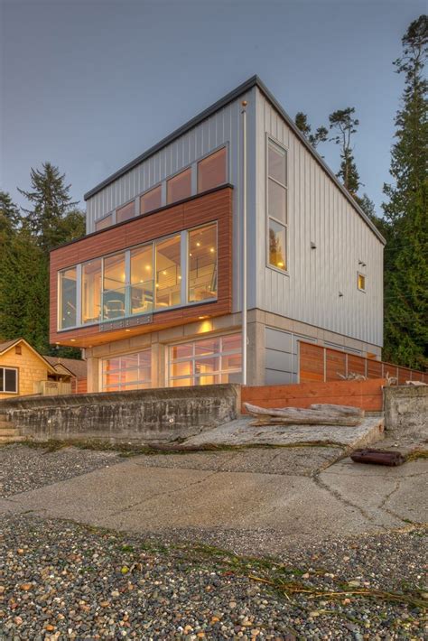 Tsunami House / Designs Northwest Architect | ArchDaily