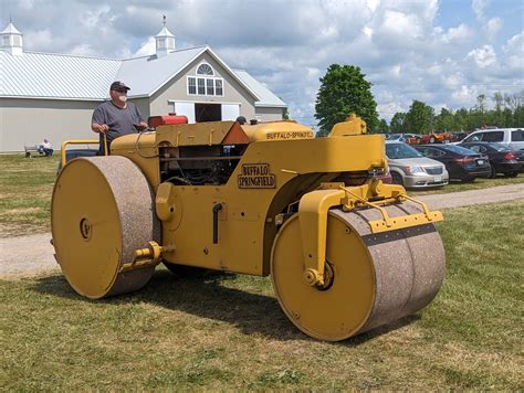 Tractor Parade June 2023 – St. Lawrence Power and Equipment Museum