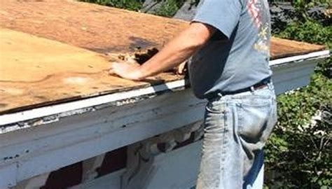 How to Fix a Collapsed Roof | HomeSteady