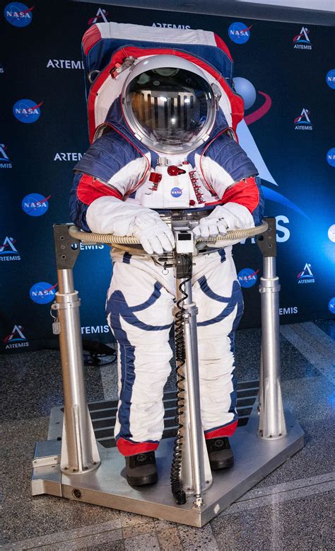 NASA's New Space Suits Will Fit Men and Women Alike (for Once) | WIRED