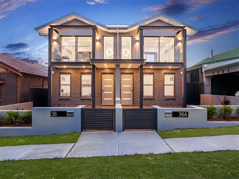 Concord Duplex - Contemporary - Exterior - Sydney - by Zenith Homes | Houzz