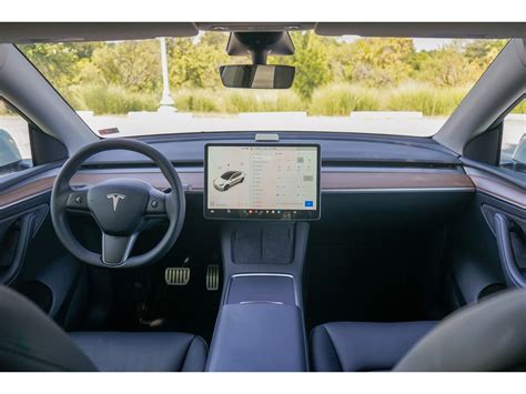 2024 Tesla Model Y: 29 Interior Photos | U.S. News