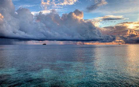 Sunset in Maldives | W Maldives Retreat & Spa | By: nicadlr | Flickr ...