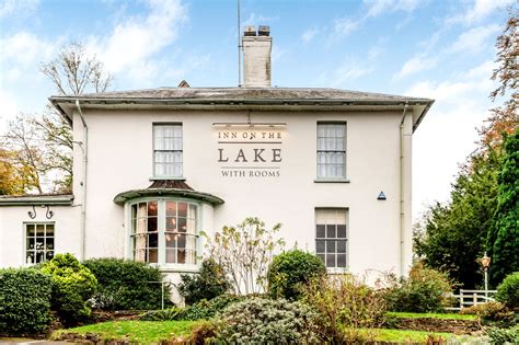 The Inn on The Lake Hotel in Godalming • Innkeeper’s Collection