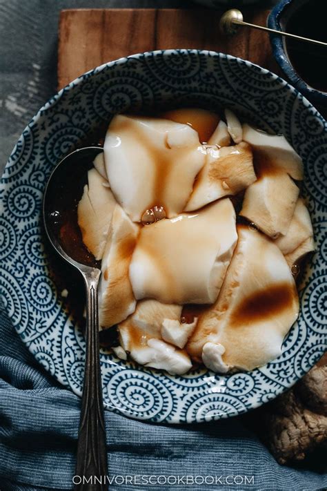 The Ultimate Guide to Making Douhua (Tofu Pudding) - Omnivore's Cookbook